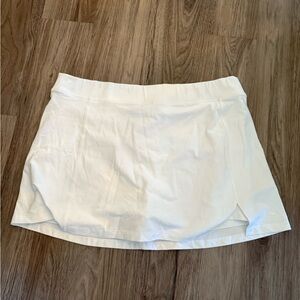 PINK Victoria's Secret White Skort